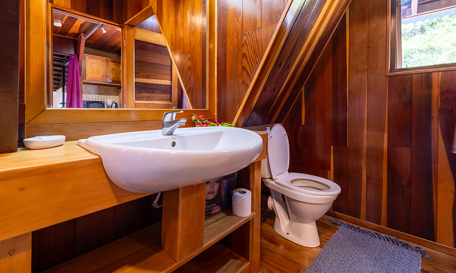 Salle de bain à Hiva Oa